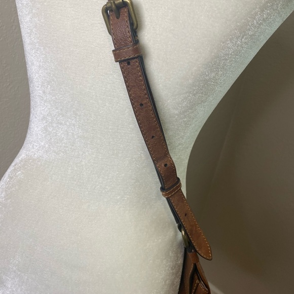 Frye Lucy leather crossbody saddle style bag - Picture 11 of 11